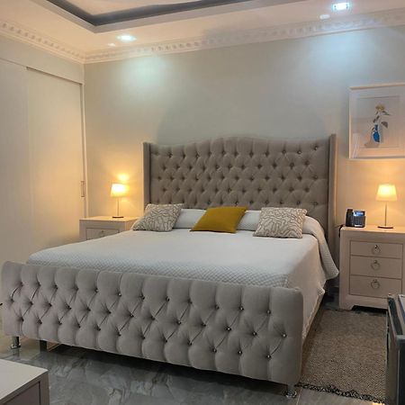 Hotel Dominican Barcelona Сан-Хуан-де-ла-Магуана Экстерьер фото